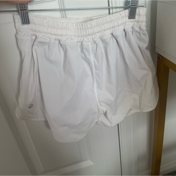 White Hotty hots - Picture 2 of 2